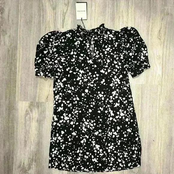 NWT Who What Wear Ruffle High Neck Short Sleeve Black White Shift Dress Size S - Picture 6 of 11
